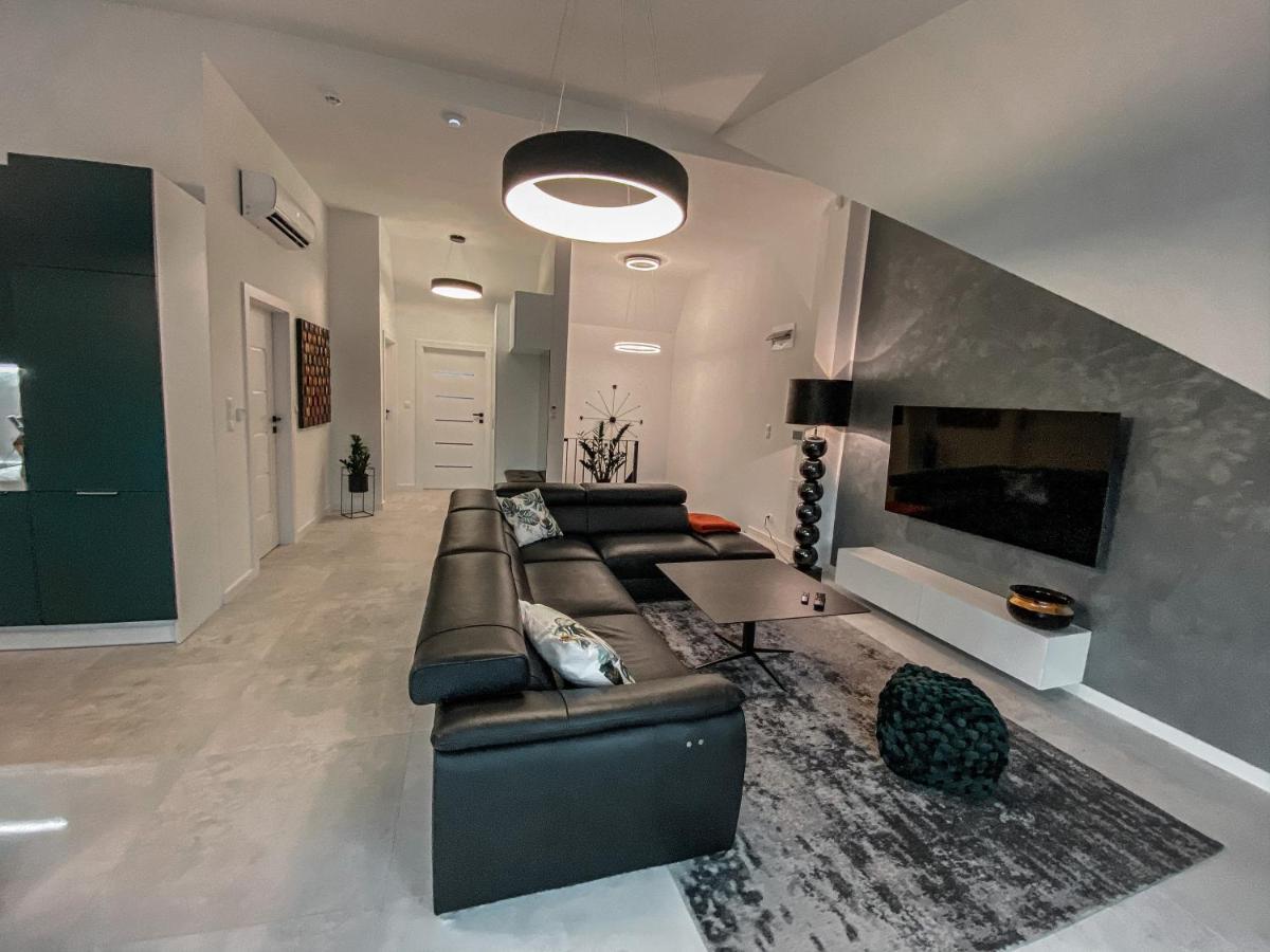 Nadjeziorna Lux Apartment Elk Ngoại thất bức ảnh
